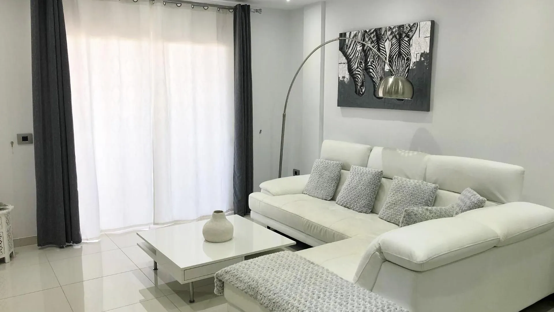 Apartamento Con Impresionantes Vistas Y Piscina Costa Adeje  Apartment Costa Adeje (Tenerife)